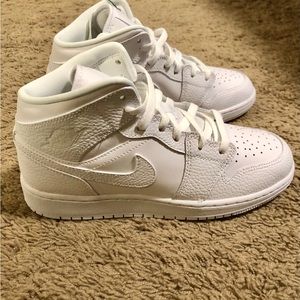 Nike Air Jordan 1 MID (GS)